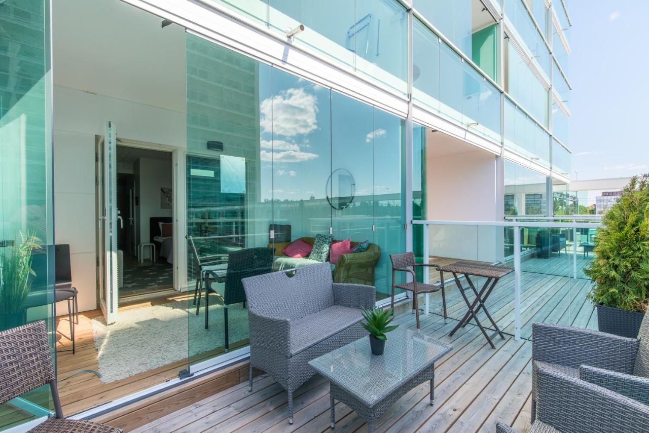Starhomes Double Lux 7 Oulu Exterior photo